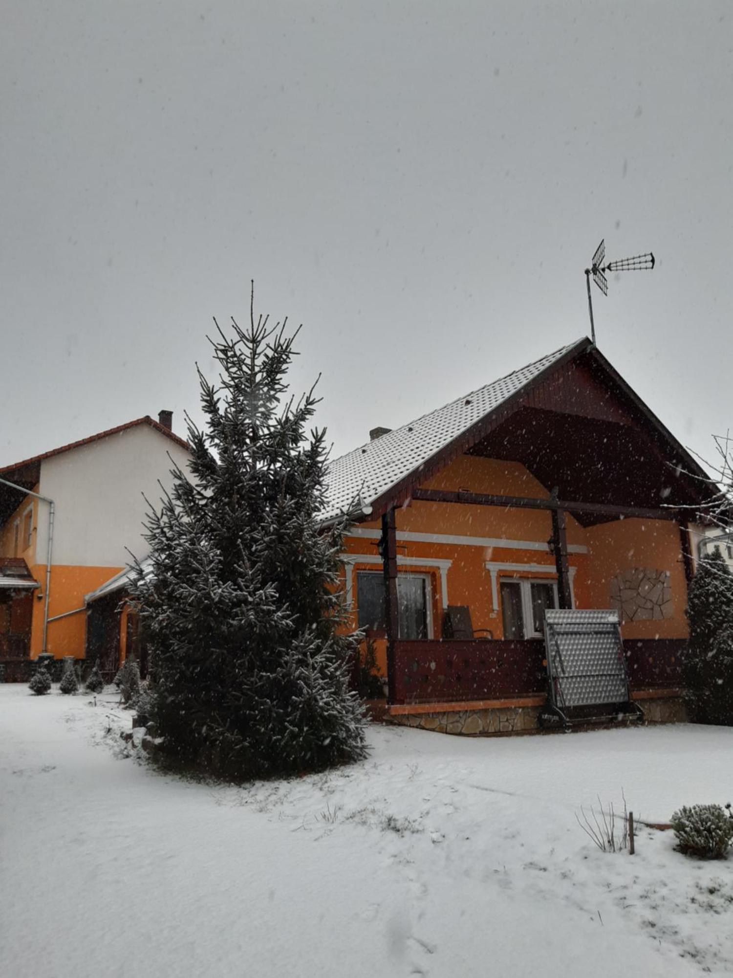 Andrea Vendégház Kehidakustány Esterno foto
